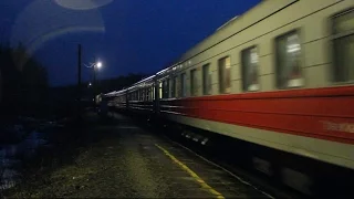 О.п. 644 км (Сады). Тепловоз ТЭП70-0350 с поездом №10 Псков — Москва