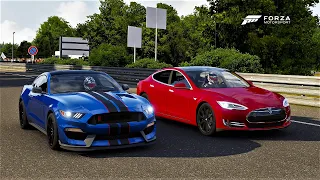 Forza 6 Drag race: Ford Shelby GT350R vs Tesla Model S P85D