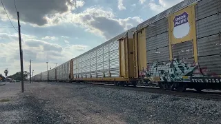 BNSF 7823 EB Leads A-TLBN AutoRack Train With Friendly Crew In Laredo, Texas 3/10/23