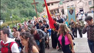 Llegada peregrinación tradicionalista a Covadonga