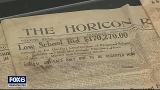 Horicon Schools opens capsule from 1921 | FOX6 News Milwaukee
