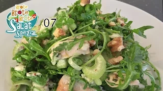 Hähnchen-Rucola-Salat mit Trauben & Nüssen - Salat-Spezial 07