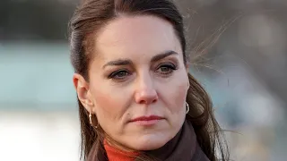 Kate Shows Signs Of Stress Over Cancer Treatment, According To An Expert