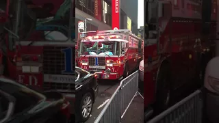 FDNY RESCUE 1, TIMES SQUARE/BROADWAY