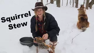 How to use an Ulu knife  ~  Squirrel Stew on the Woodstove