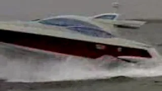 Azimut 43S in heavy sea