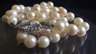 Vintage Japanese Akoya pearl necklace