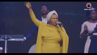 Powerful Ministration at MFM Lekki YC- Grace Oluwaloju