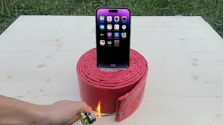 iPhone 14 Pro Max vs 1000 Firecrackers