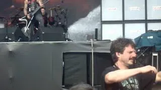 Bullet For My Valentine - Tears Dont Fall (Graspop 2013)