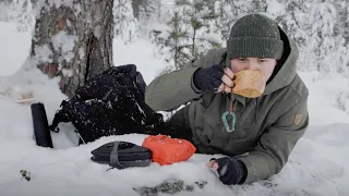 Snowstorm & Cooking Breakfast on Trangia Mini - Relaxing Winter Day Hike [No Talking]