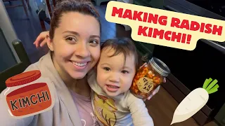 Making Radish Kimchi with my toddler! [국제커플]미국에서 두살 딸이랑 김치 만들기