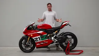 Ducati Panigale V2 Bayliss 1st Championship 20th Anniversary Edition with MODS! REVIEW