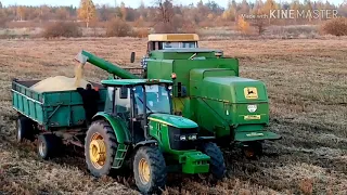 Прибирання сойі двома ковбайнами JOHN DEERE 1052