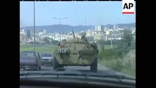 KOSOVO: CONVOY OF RUSSIAN TROOPS ENTERS