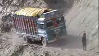 LEH LADAKH, INDIA, MUST WATCH SKILL FULL DRIVING IN ZOJILA PASS, VIDEO BY PRASHANT OAK, NAGPUR