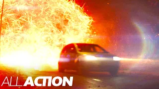 Escaping the End of the World | The World's End | All Action