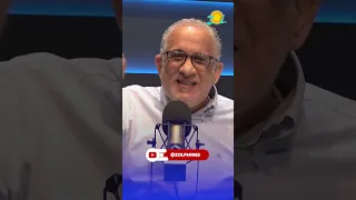 “USTED ES CAPAZ DE TRAGARSE 3 TIBURONES PODRIDOS”