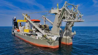 10 Most Amazing Dredgers In The World
