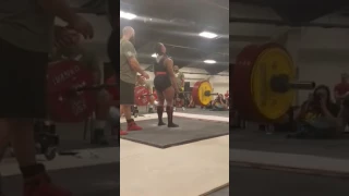 Chakera Holcomb 562 Deadlift!