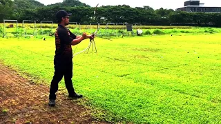 Schytian load arrow from bow hand style..