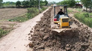 Expert Subgrade Road Construction Techniques With a Bulldozer D41PX and Road Roller Compaction