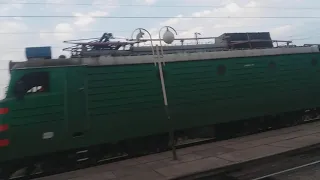 ВЛ11-090 Грузовой  едит через Кривой Рог