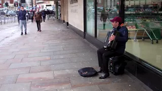 Accordion Player : Swiss Cottage :