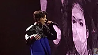 Dimash Qudaibergen - SOS (S.O.S. D'un terrien en détresse) - Dubai Solo Concert 03/25/2022 [Fancam]