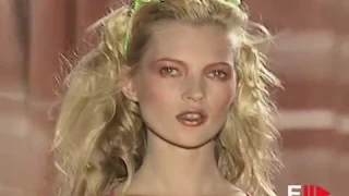 "Gianni Versace" Autumn Winter 1996 1997 Milan 3 of 4 pret a porter woman by Fashion Channel