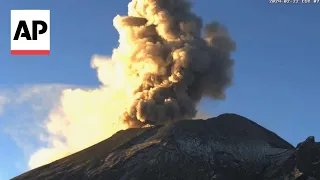 Mexico's Popocatepetl volcano returns to activity with impressive views