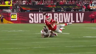 Darrel Williams DROPS PERFECT PASS As Patrick Mahomes THROWS A DIME WHILE FALLING | Chiefs vs. Bucs