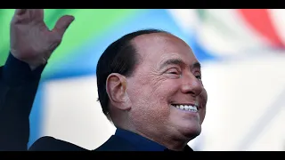 Silvio Berlusconi, grandeur et décadence d'une "success story" à l'italienne