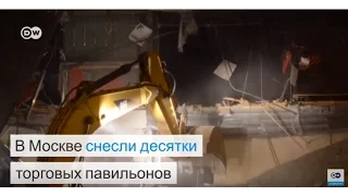 "Ночь длинных ковшей" - в Москве снова сносят павильоны у метро