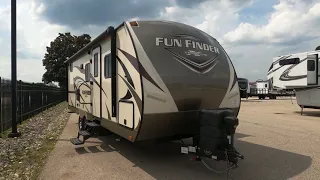 2018 CRUISER RV FUN FINDER 23BH - Used Travel Trailer For Sale - Milwaukee, WI