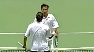 Roger Federer vs Michael Chang 2002 Australian Open R1 Highlights
