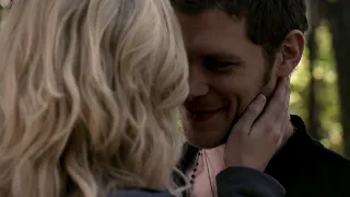 The Vampire Diaries (Diario de Vampiros)T5 C11 Caroline confiesa sus sentimientos a Klaus