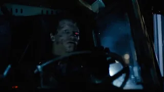 Терминатор-1 на грузовике. Сцена погони за Сарой и Кайлом  Фильм Терминатор-1 (1984 год).