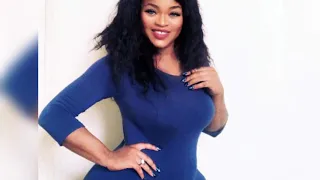 GHANA'S most CURVACEOUS MEDICAL DOCTOR WELL ENDOWED IN ALL Beautifully