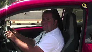 Posición correcta de un conductor al volante