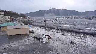 2011 Japan Tsunami - Miyako City Hall. (Full Footage)