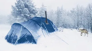 -9°C Hot Tent Winter Camp in Snowstorm Conditions - Deep Snow Camp with My Friends - Wood Stove