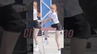 Lisa VS Chengxiao #lisa #blackpink #chengxiao #vs #lalisamanoban #kpop