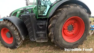 2014 Fendt 724 Vario ProfiPlus 6.1 Litre 6-Cyl Diesel Tractor (237HP/246HP) with Lemken Plough