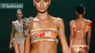 Agua de Coco Swimwear Show Spring 2013 - Bikini Models on the Runway at SPFW (1) | FashionTV