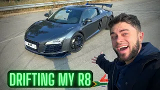 Drifting my Audi R8 manual v8 (straight piped)