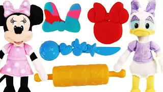 Making MINNIE MOUSE & Daisy Duck Softee Dough Clay Creations with Molds & Cookie Cutters