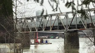 Cn 2905 climbs new Westminster train bridge