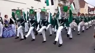 Der Parademarsch beim Schützenfest 2016 in Geseke