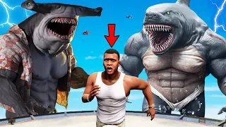 Scary Human SHARKs Attack AND Destroys LOS SANTOS In GTA 5 - King Shark VS Franklin